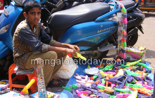 Deepavali shopping in Mangalore